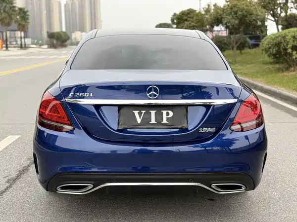 Mercedes-Benz C-Class 2021