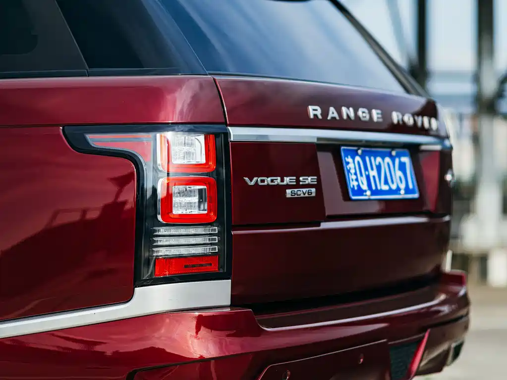 Land Rover Range Rover 2015 — фото 10