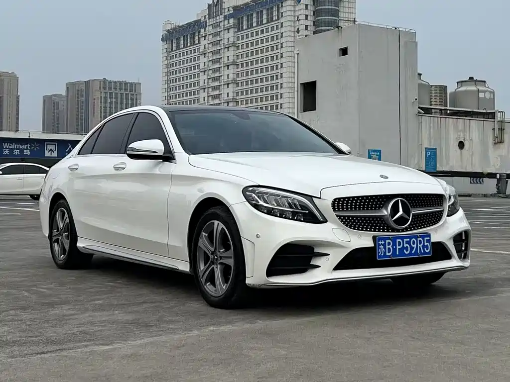 Mercedes-Benz C-Class 2021