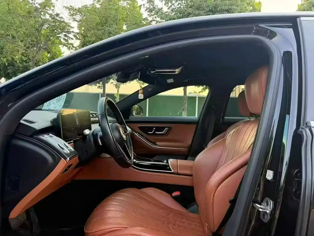 Mercedes-Benz S-Class 2021