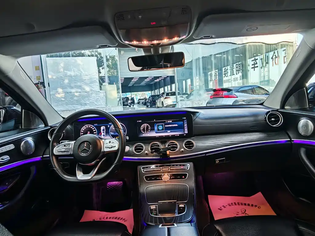 Mercedes-Benz E-Class 2020 — фото 12