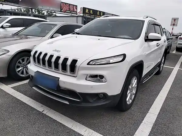 Jeep Cherokee 2016