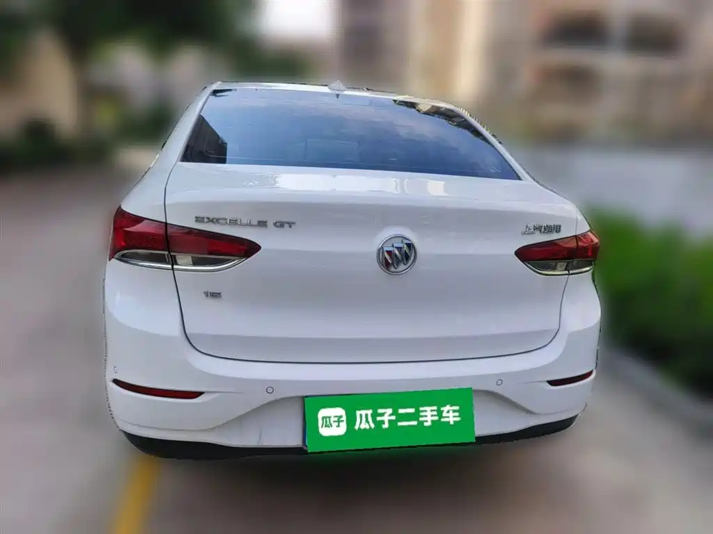 Buick Excelle 2019 — фото 13