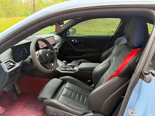 BMW M2 2024