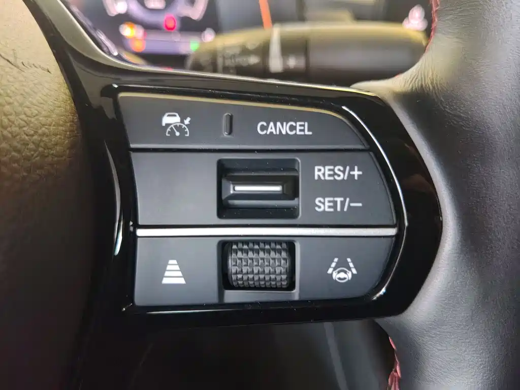 Honda Accord 2023 — фото 15
