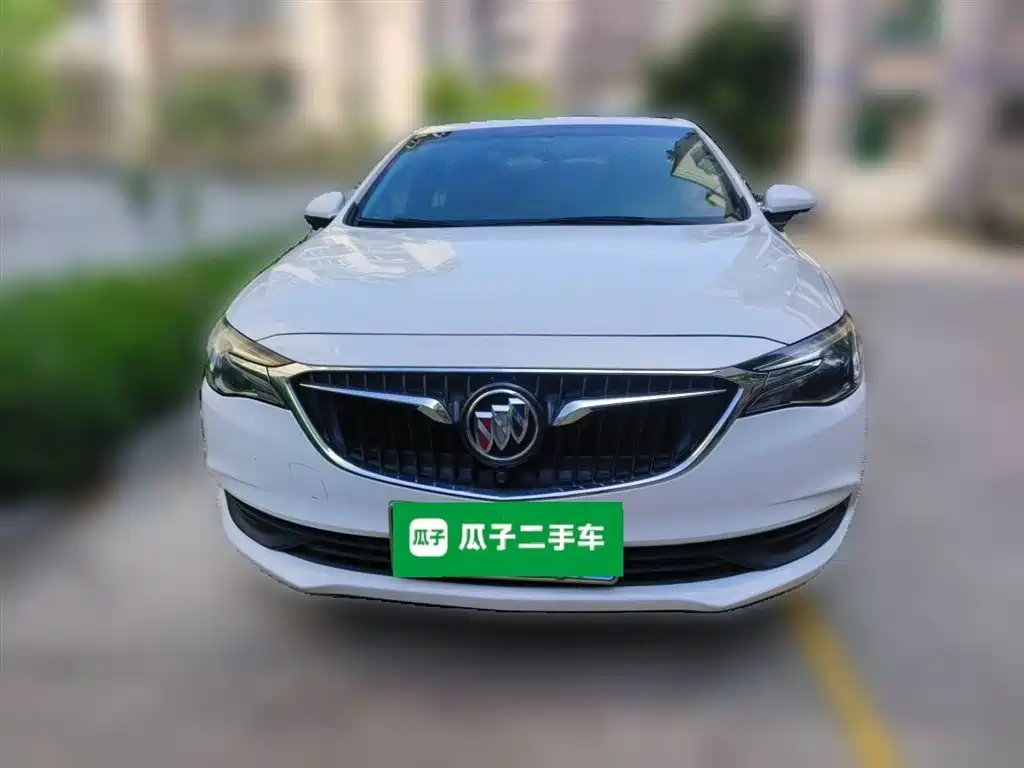 Buick Excelle 2019 — фото 8