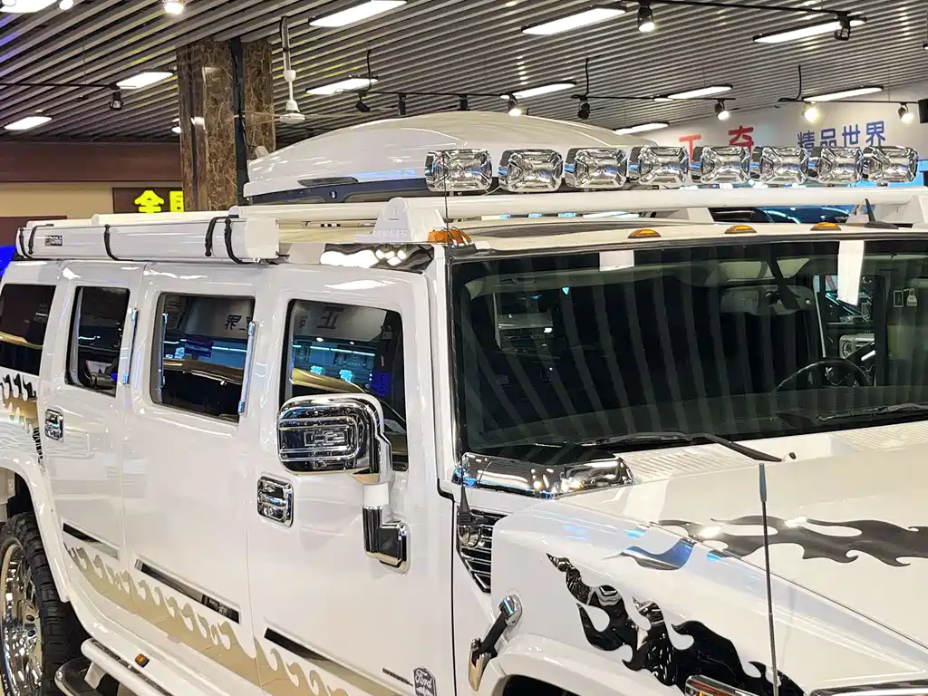 Hummer H2 2014 — фото 11