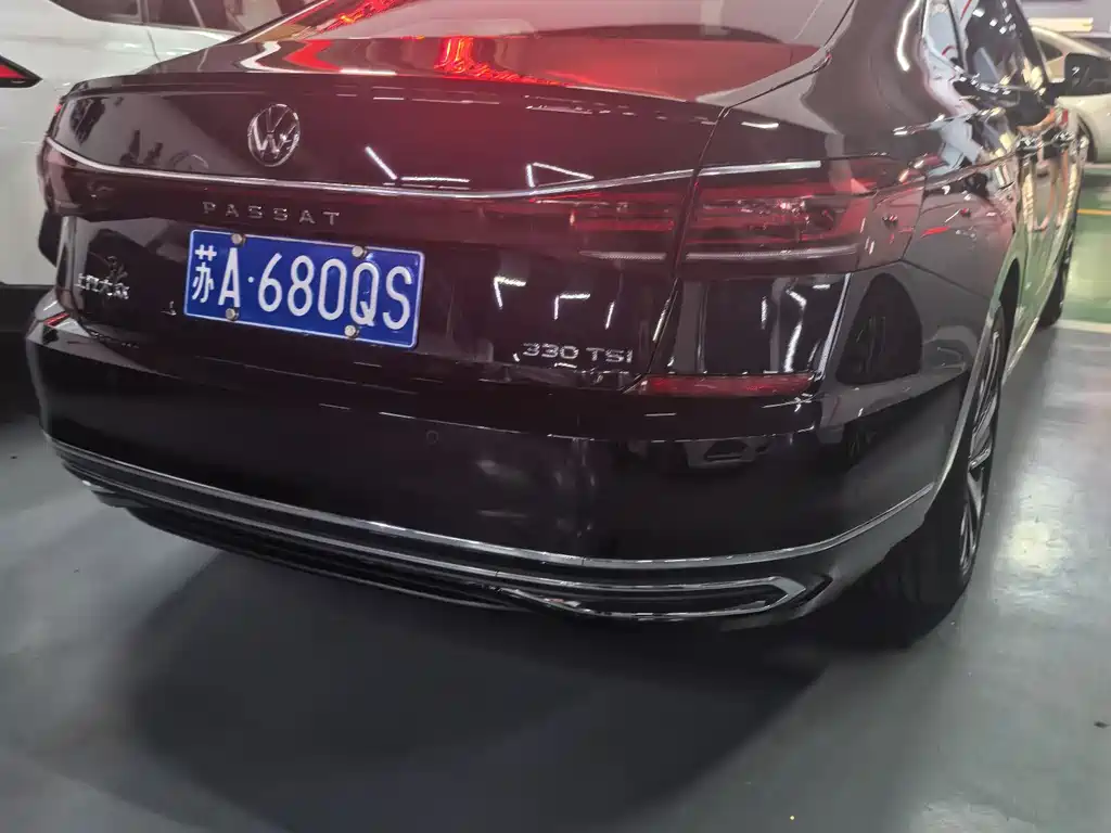 Volkswagen Passat 2023