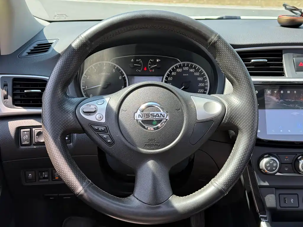 Nissan Sylphy 2023 — фото 10