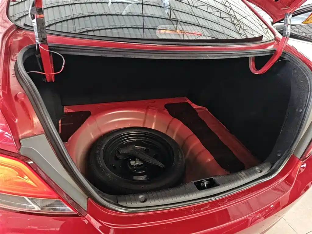 Hyundai Verna 2015 — фото 19