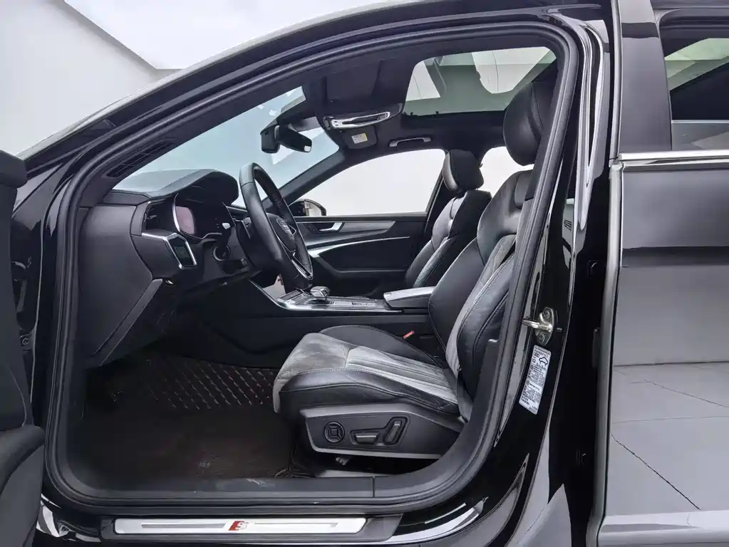 Audi A6L 2020 — фото 18