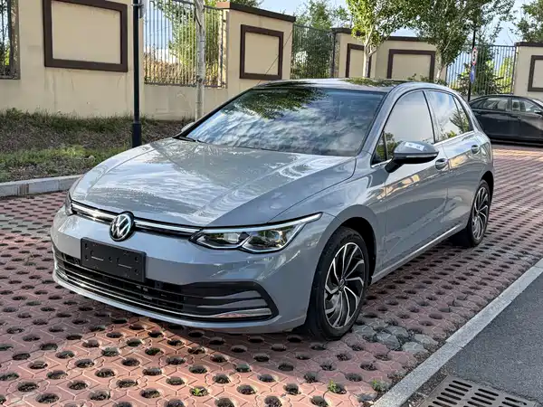 Volkswagen Golf 2023