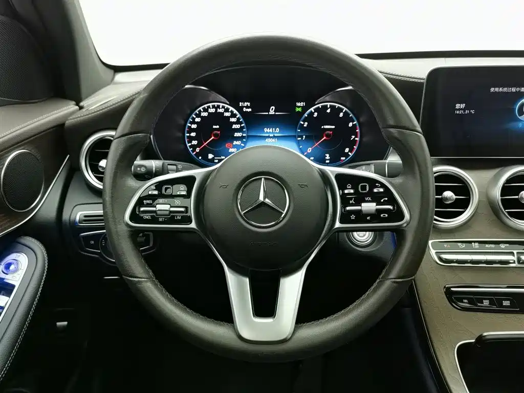 Mercedes-Benz GLC 2023 — фото 11