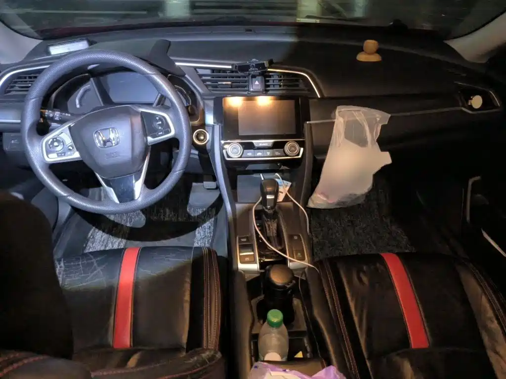 Honda Civic 2017 — фото 13