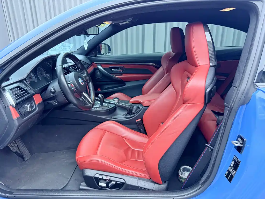 BMW M4 2018 — фото 15