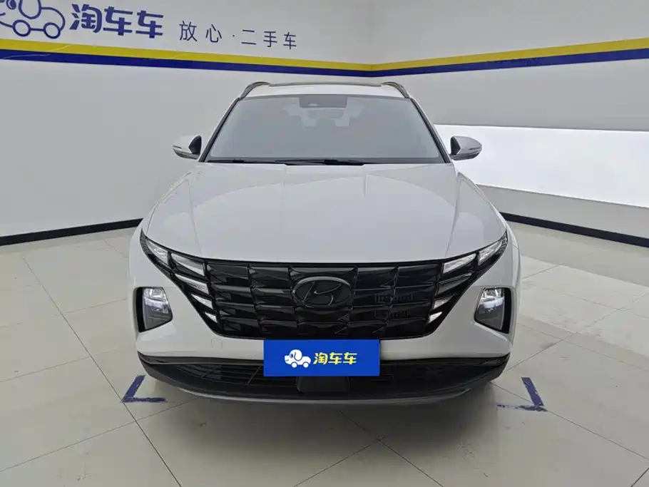 Hyundai Tucson 2023 — фото 2