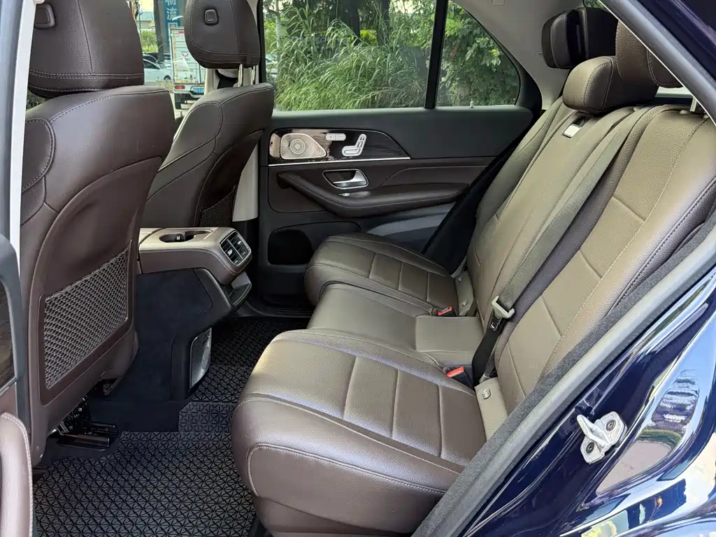 Mercedes-Benz GLE 2021