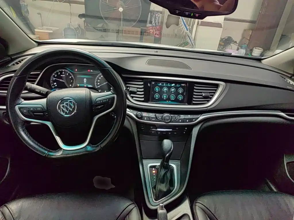 Buick Excelle 2019 — фото 10
