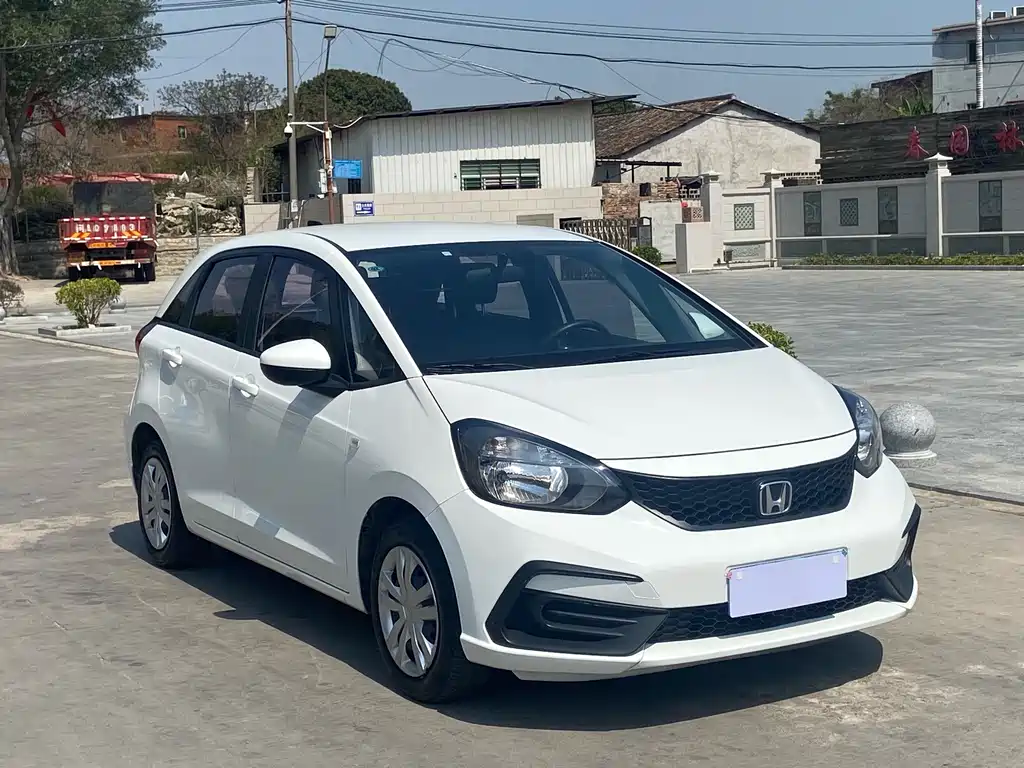 Honda Fit 2023 — фото 3
