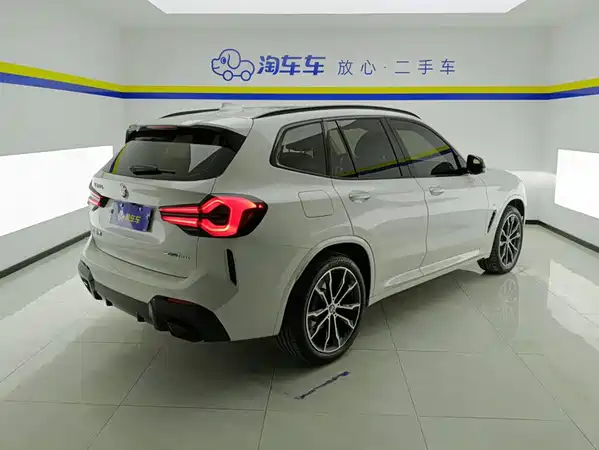 BMW X3 2021