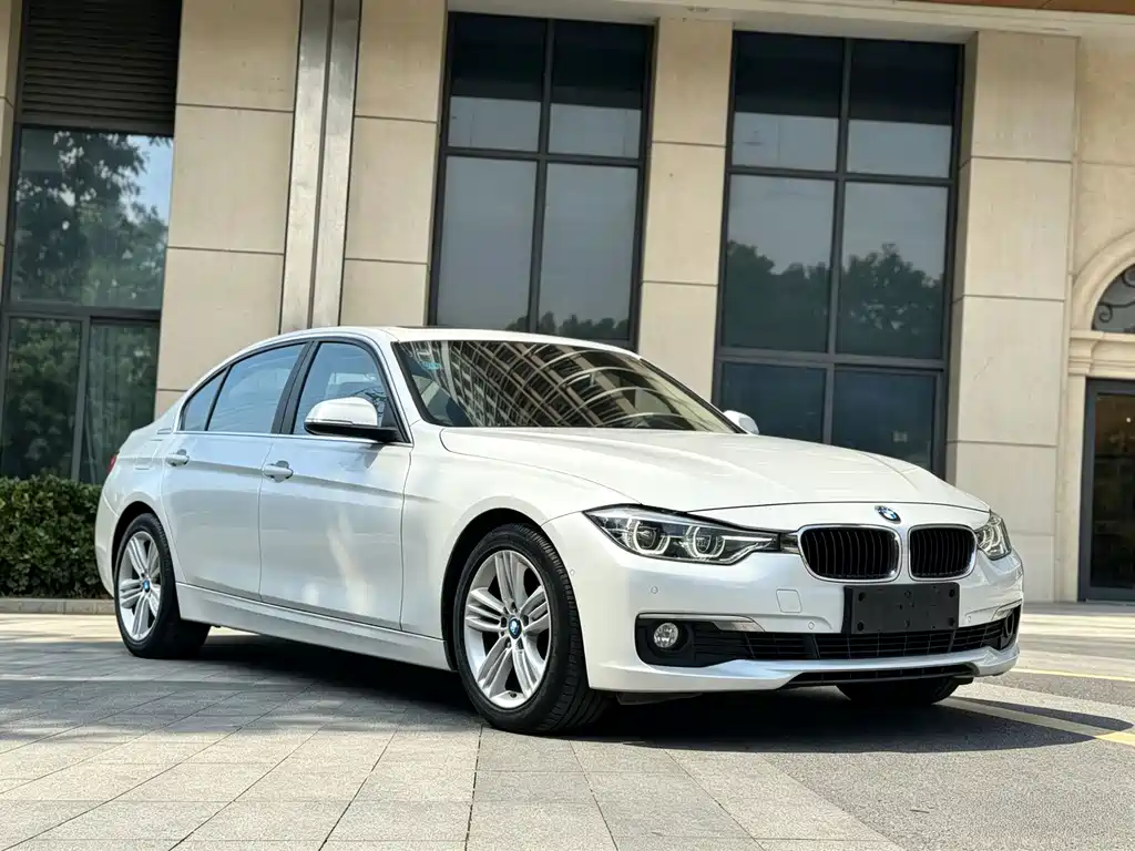BMW 3 Series 2016