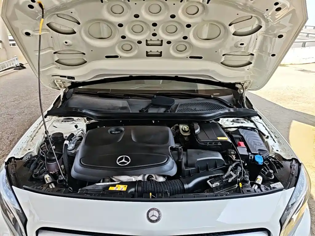 Mercedes-Benz GLA 2015 — фото 20