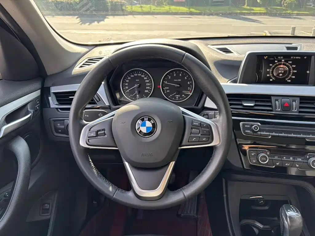 BMW X1 2016