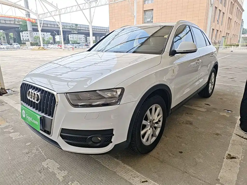Audi Q3 2015 — фото 2