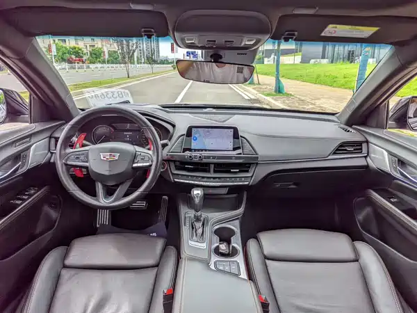 Cadillac CT4 2020