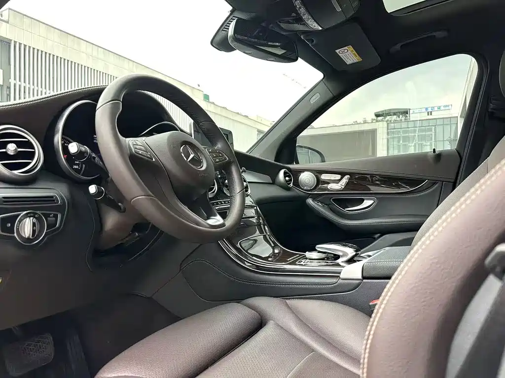 Mercedes-Benz GLC 2019