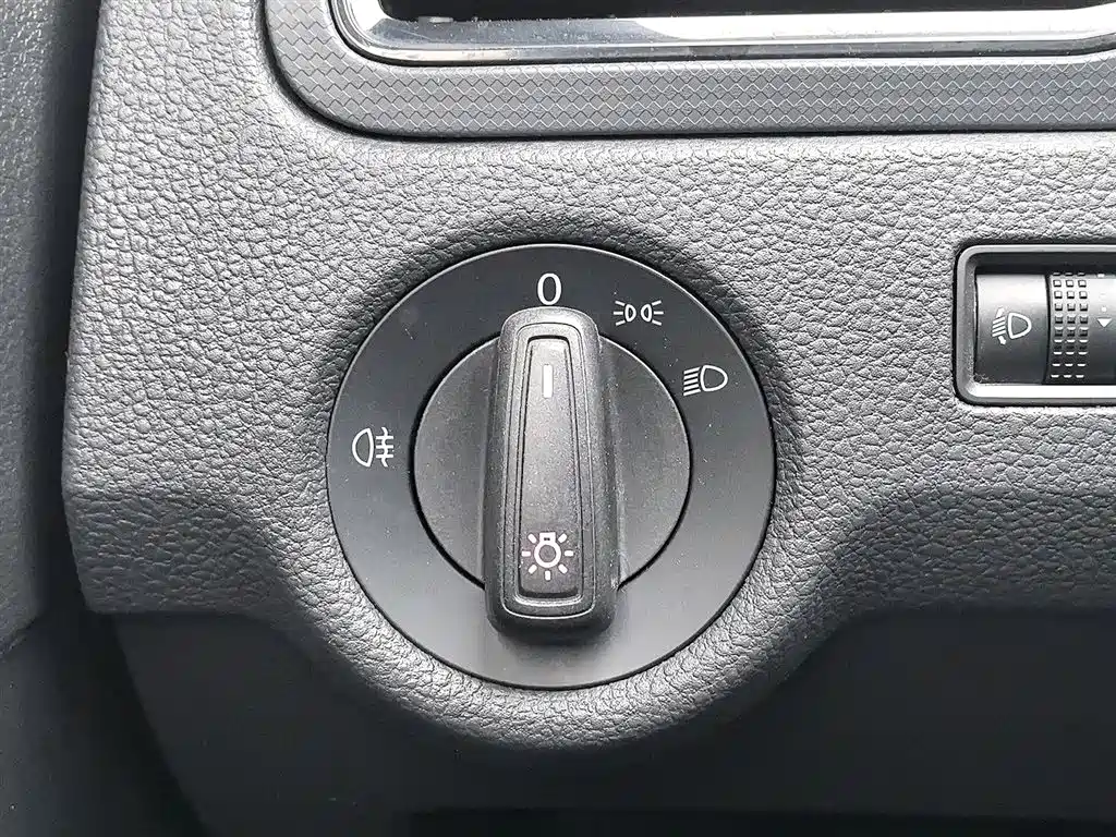 Volkswagen Santana 2019 — фото 21