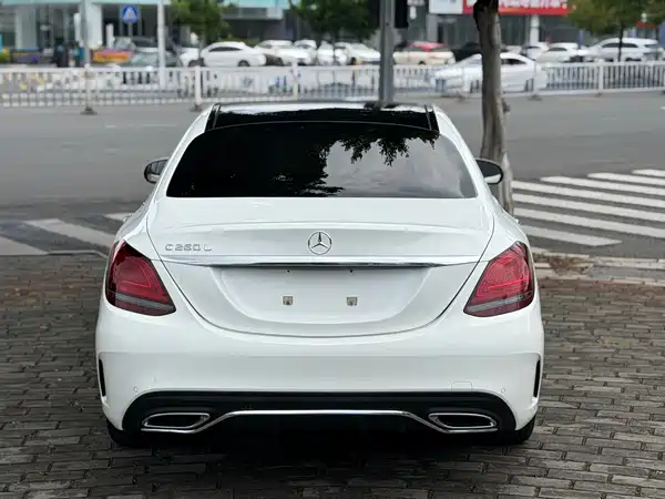 Mercedes-Benz C-Class 2020