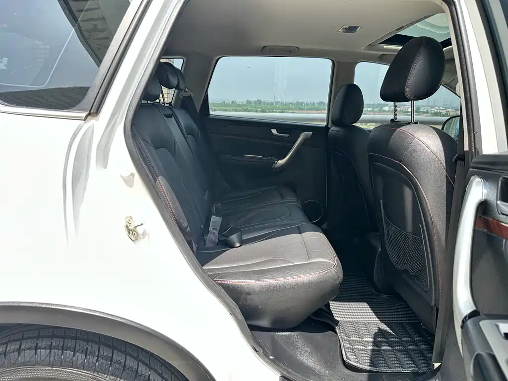 Haval H6 2015 — фото 17