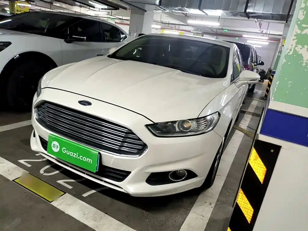Ford Mondeo 2015 — фото 2