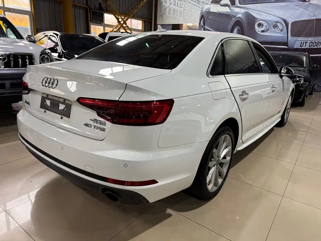 Audi A4L 2017 — фото 15