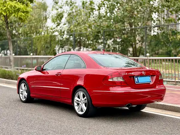 Mercedes-Benz CLK-Class 2006