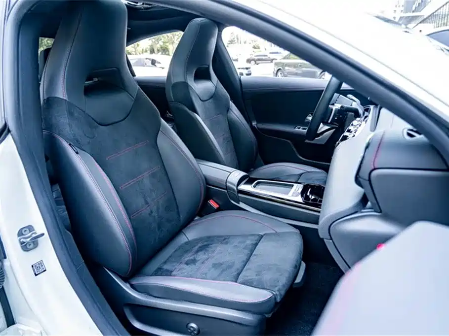Mercedes-Benz CLA 2025 — фото 20