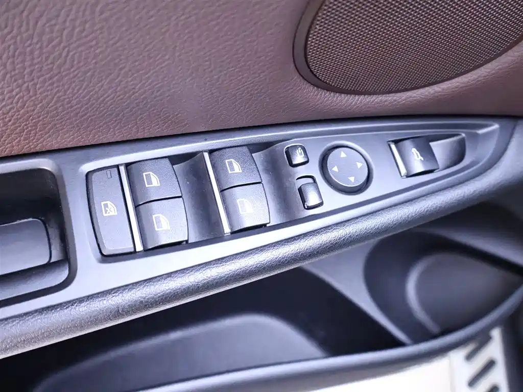 BMW X5 2017 — фото 17