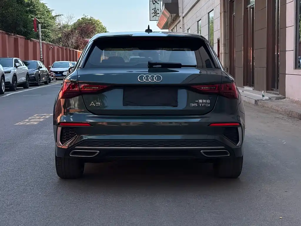Audi A3 2022 — фото 5