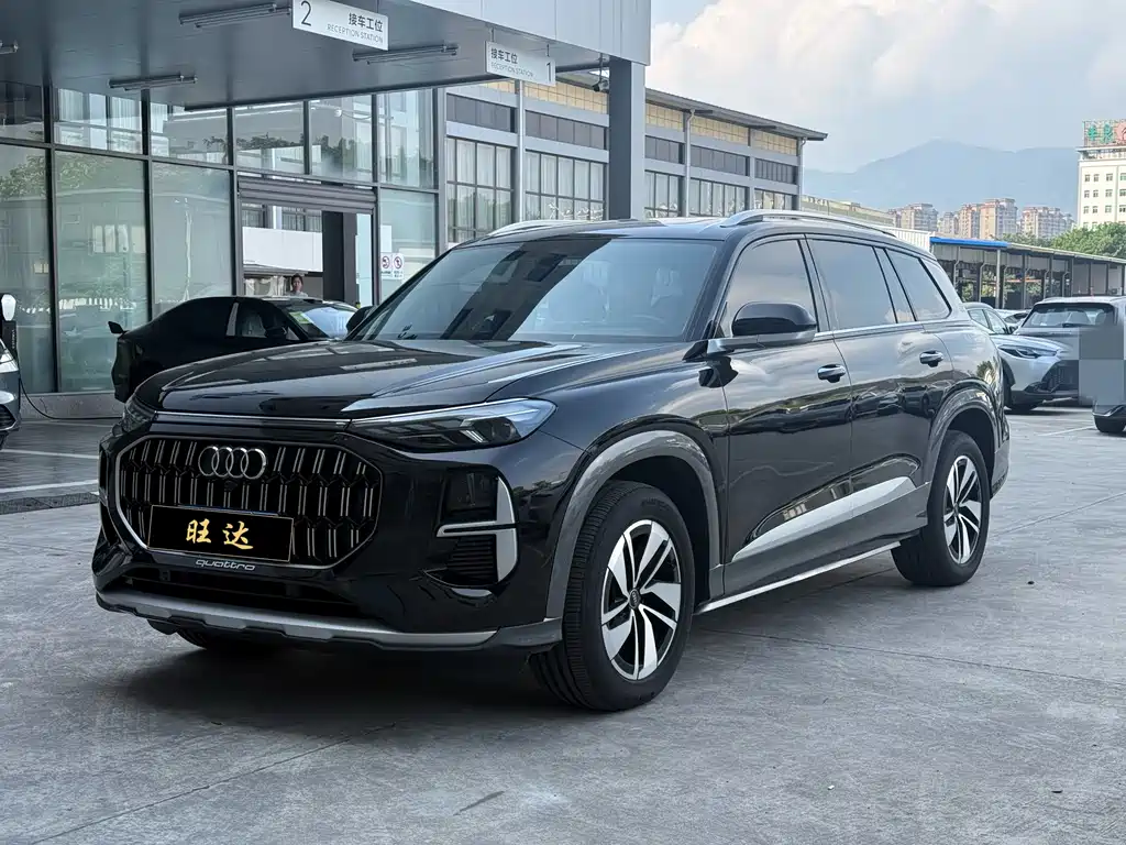 Audi Q6 2025