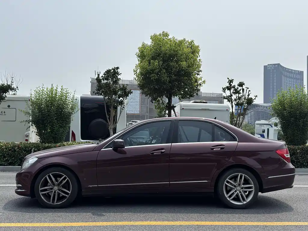 Mercedes-Benz C-Class 2013