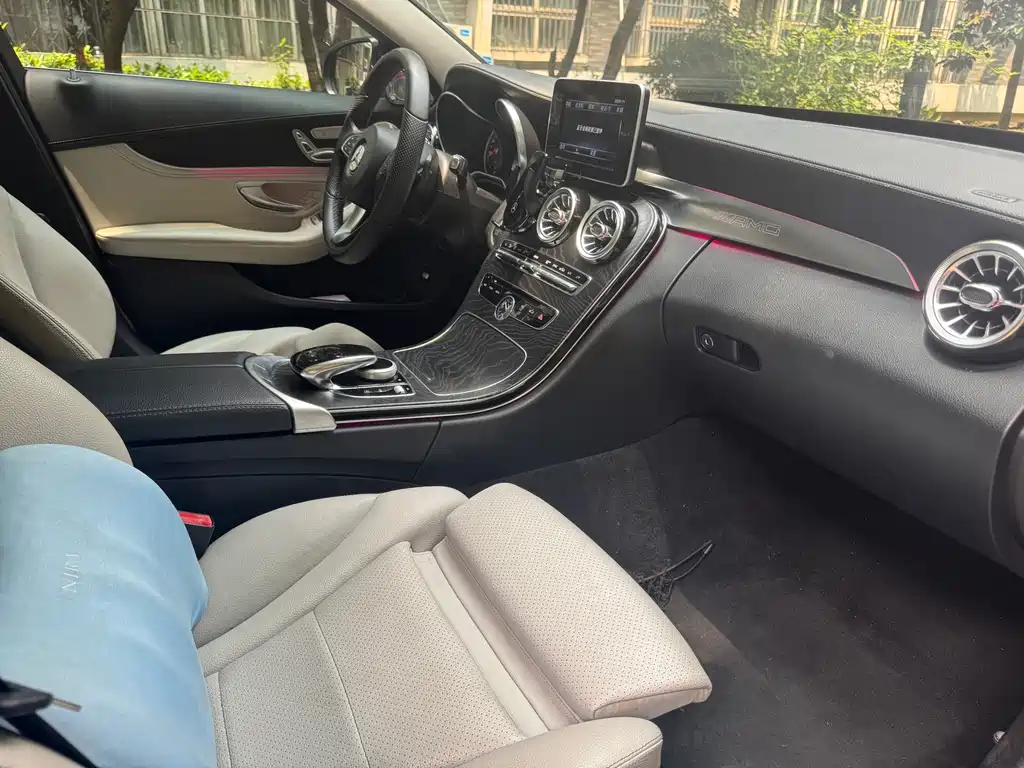 Mercedes-Benz C-Class 2015