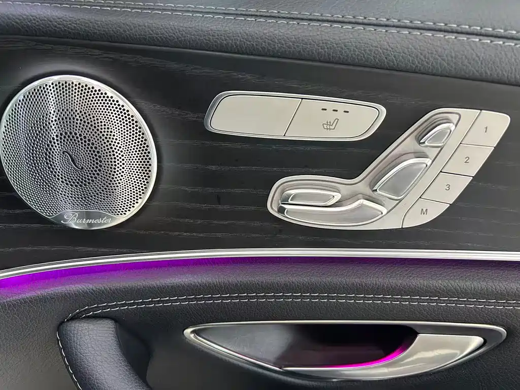 Mercedes-Benz E-Class 2019 — фото 12