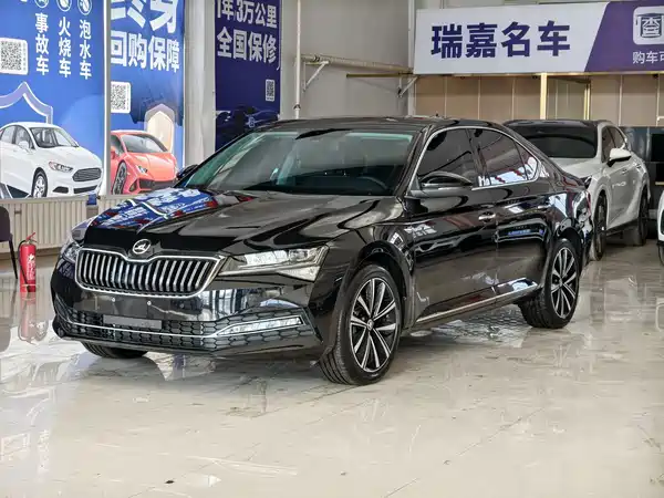 Skoda Superb 2023