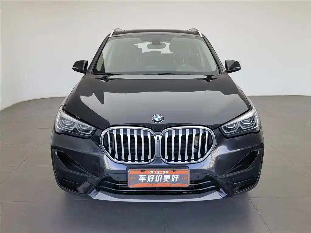 BMW X1 2022 — фото 3