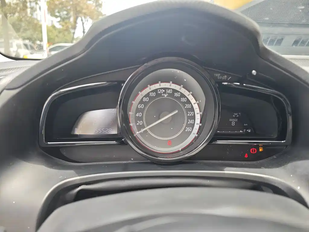 Mazda 3 Axela 2014