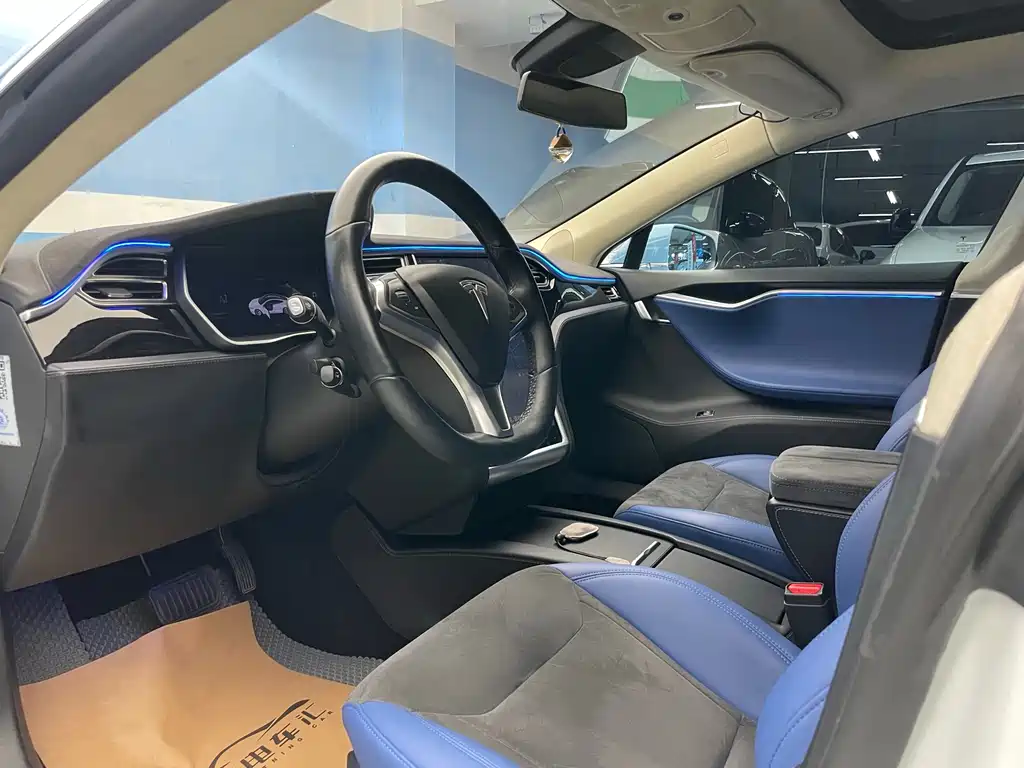 Tesla Model S 2016 — фото 12