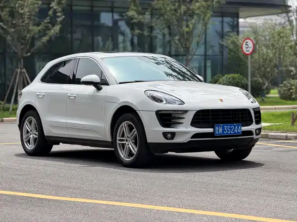 Porsche Macan 2017