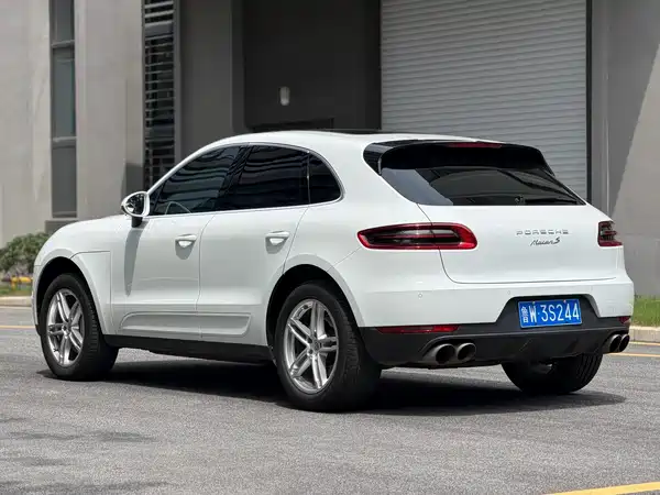 Porsche Macan 2017