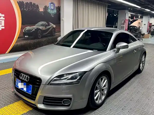 Audi TT 2012